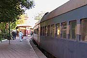 /trains-in-Egypt.html