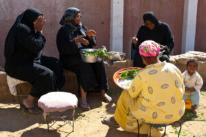 Seros-wife_Claude-LeRoux_450x300